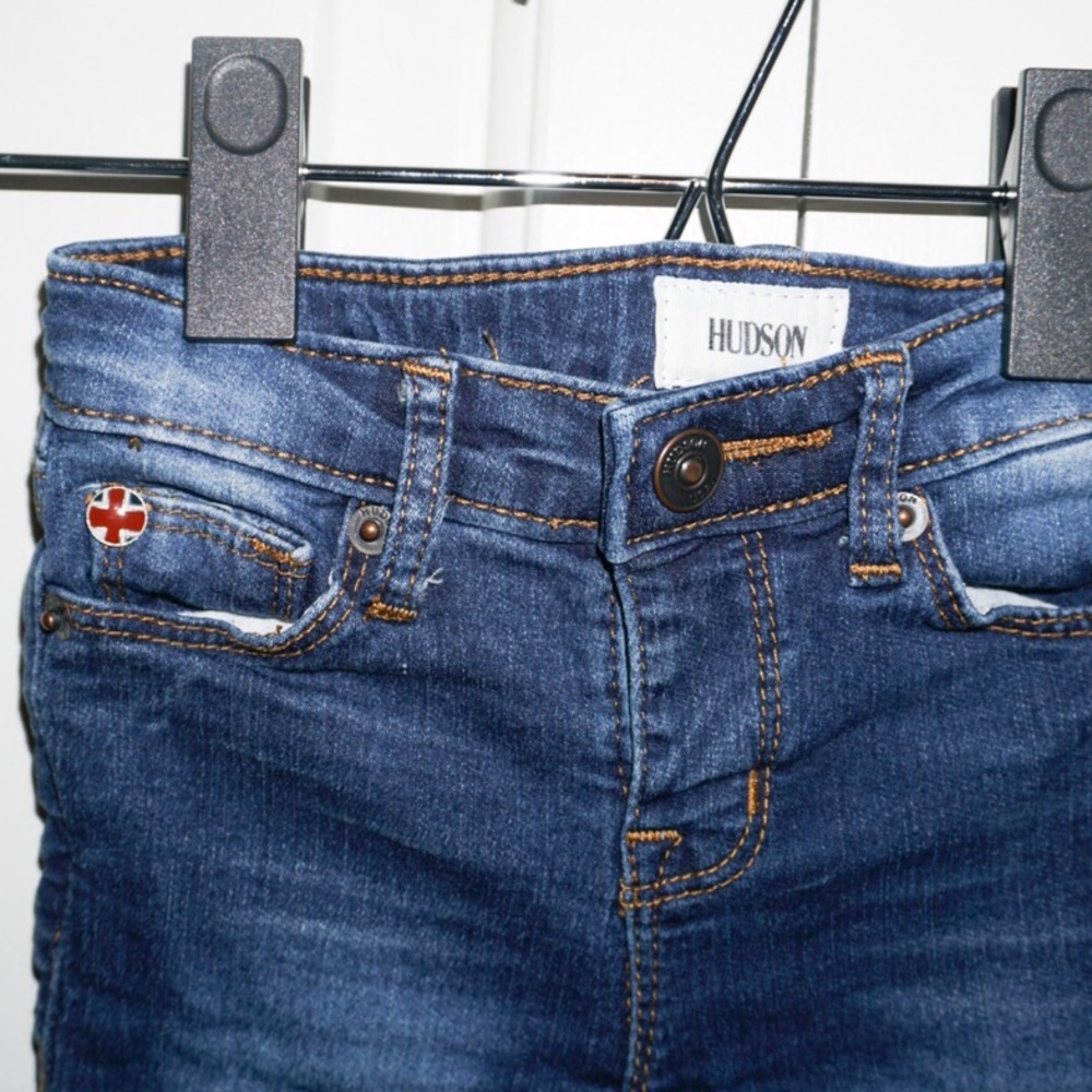 • HUDSON BABY GIRL JEANS